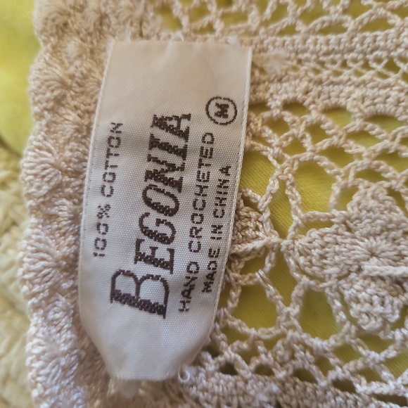 HAND CROCHET COTTON TOP FROM CHINA. - Picture 9 of 9